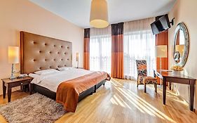 Don Prestige Residence Poznan 4*